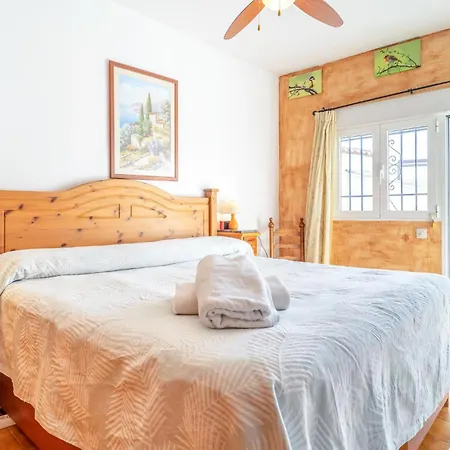Beautiful In With Kitchenette Holiday home *