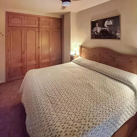 Сasa de vacaciones 3 Bedroom Stunning In Nerja