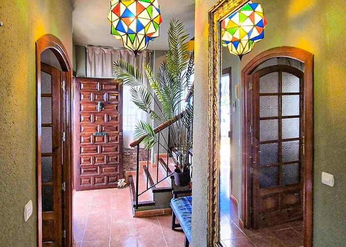 Сasa de vacaciones 3 Bedroom Stunning In